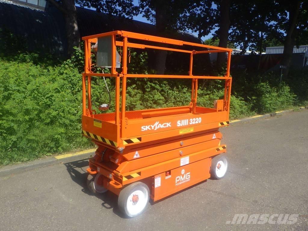 SkyJack SJ3220 Elevadores de tesoura
