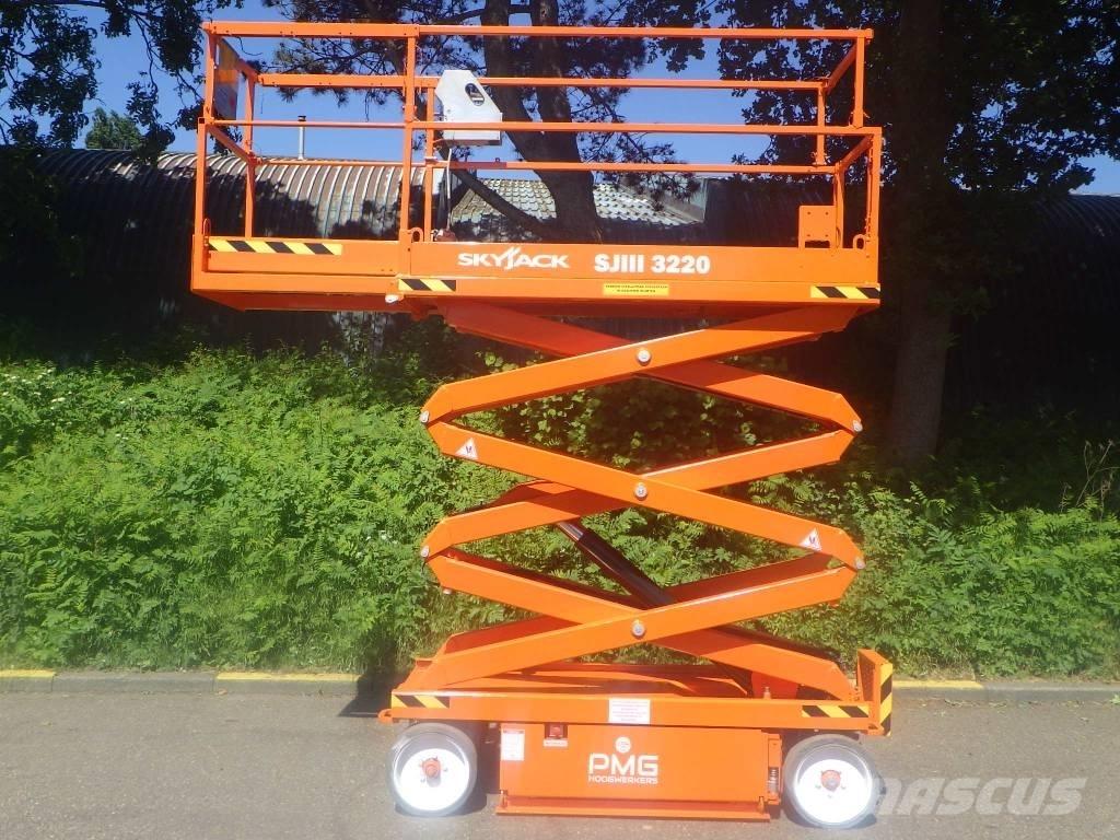 SkyJack SJ3220 Elevadores de tesoura