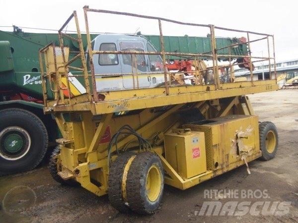 TADANO AP-92TG Elevadores braços articulados