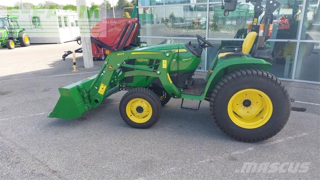 John Deere 3025E Tratores Agrícolas usados