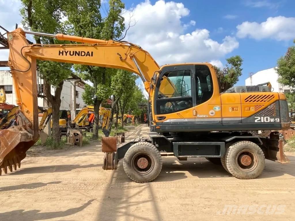 Hyundai R210W-9 Escavadoras de rodas