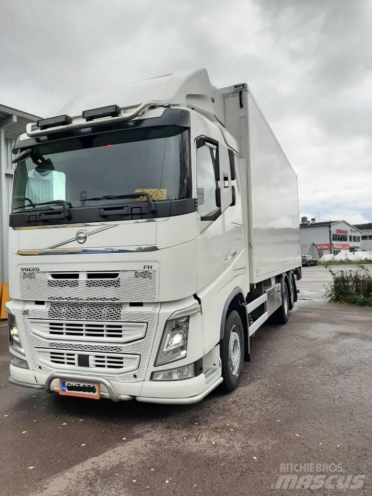 Volvo FH 13 Caminhões caixa temperatura controlada