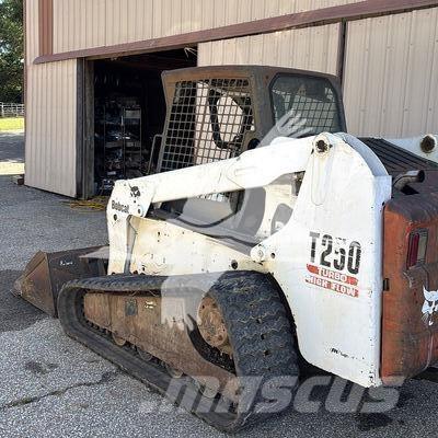 Bobcat T250 Minicarregadeiras