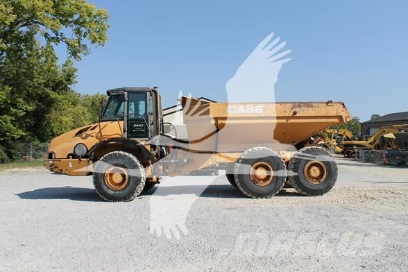 CASE 330B Caminhões articulados