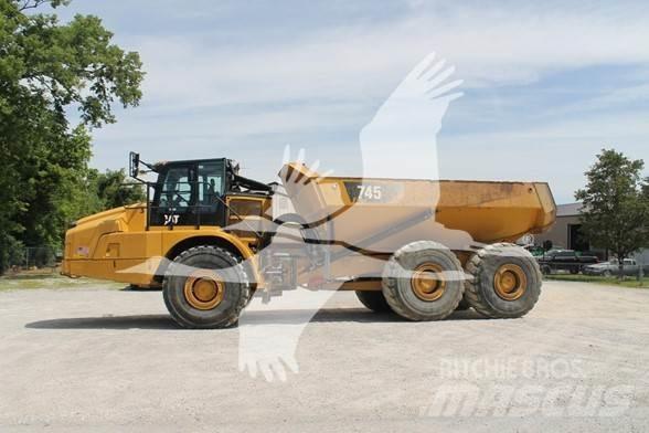 CAT 745 Caminhões articulados