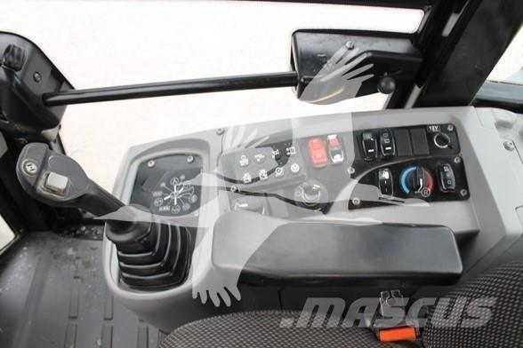 CAT 914M Carregadeiras de rodas