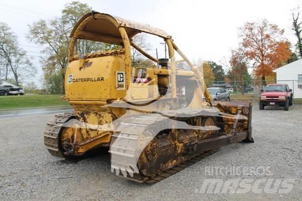 CAT D6C Dozers - Tratores rastos