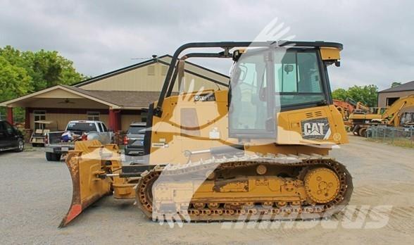 CAT D6K2 LGP Dozers - Tratores rastos