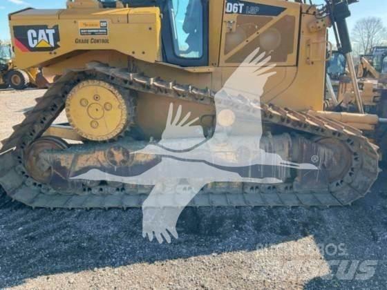 CAT D6T Dozers - Tratores rastos