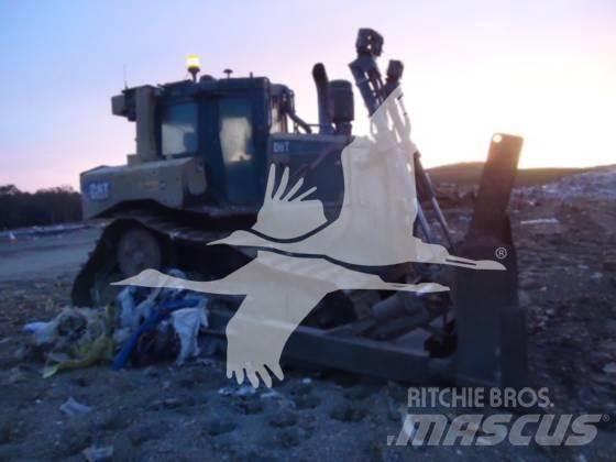 CAT D6T Dozers - Tratores rastos