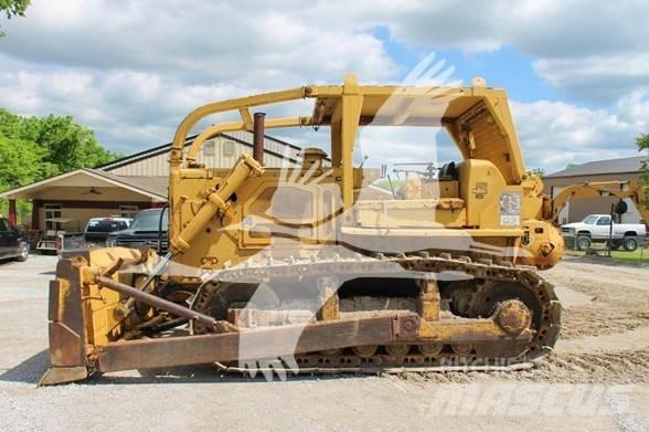 CAT D7F Dozers - Tratores rastos