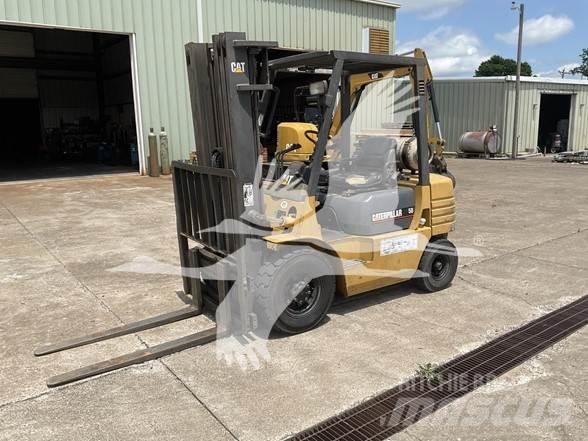 CAT GP25 Empilhadores Diesel