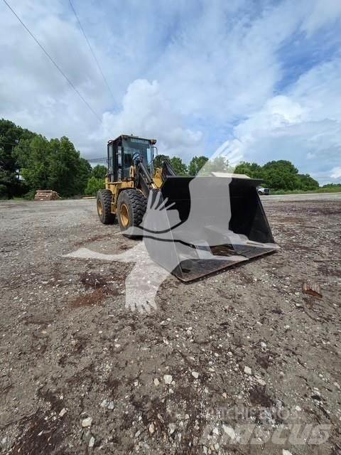CAT IT28G Carregadeiras de rodas
