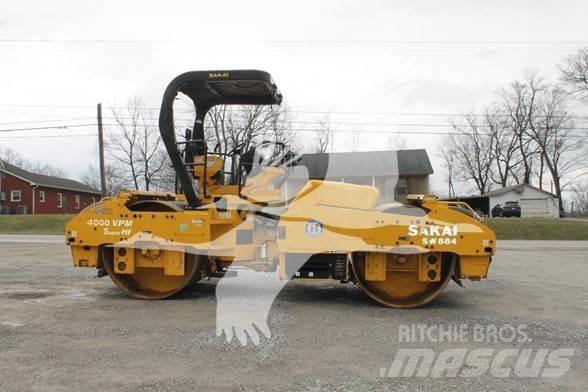 Sakai SW884 Cilindros Compactadores monocilíndricos