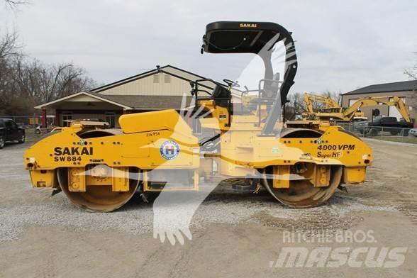 Sakai SW884 Cilindros Compactadores monocilíndricos