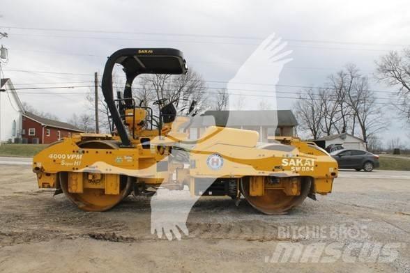 Sakai SW884 Cilindros Compactadores monocilíndricos