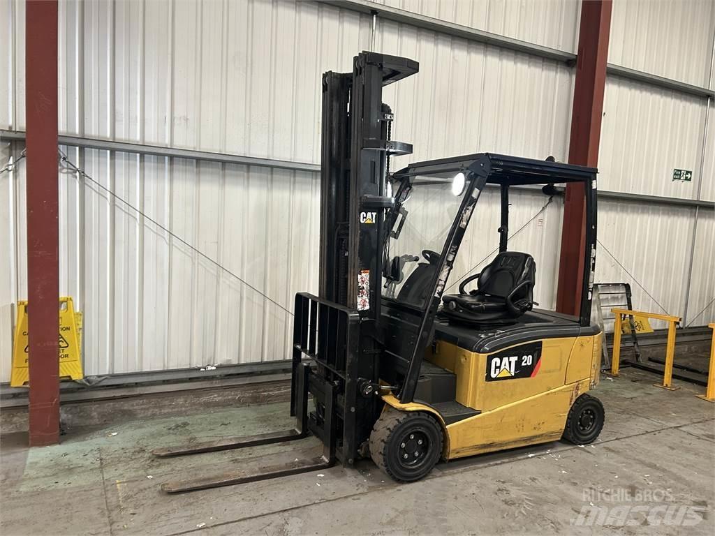 CAT EP20PN Empilhadores eléctricos