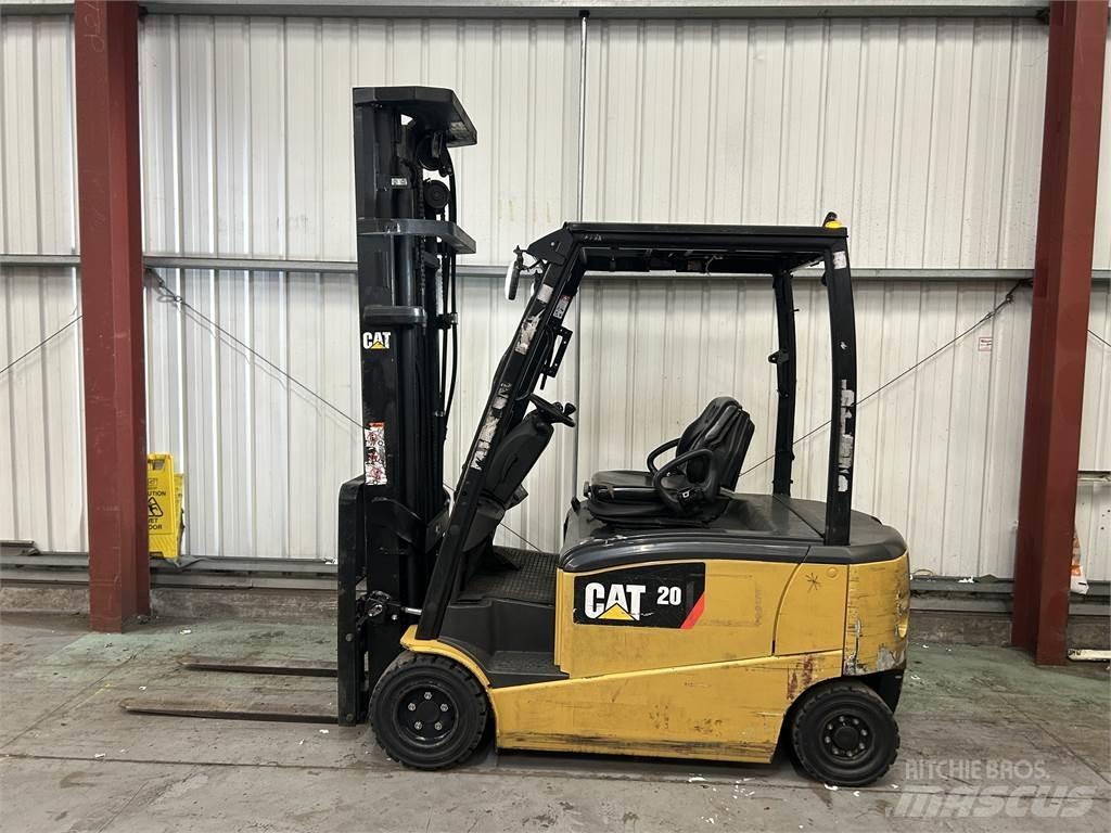 CAT EP20PN Empilhadores eléctricos