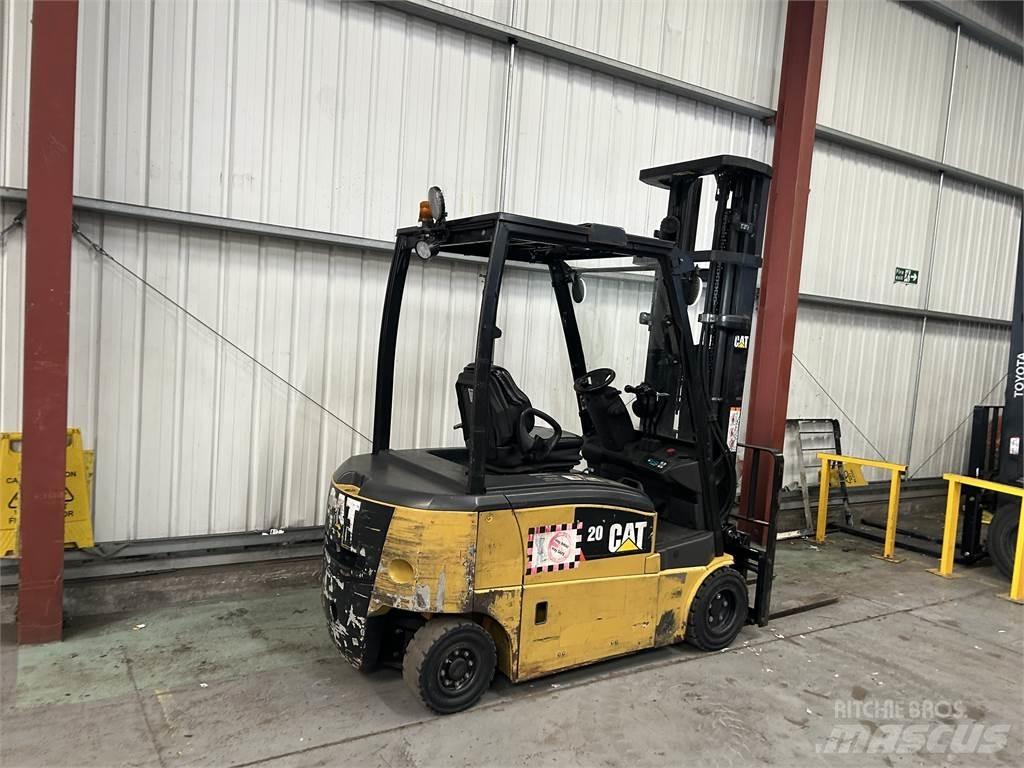 CAT EP20PN Empilhadores eléctricos