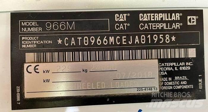 CAT 966M Carregadeiras de rodas