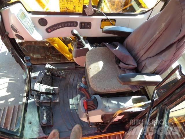 JCB JS 130 Escavadeiras de esteiras