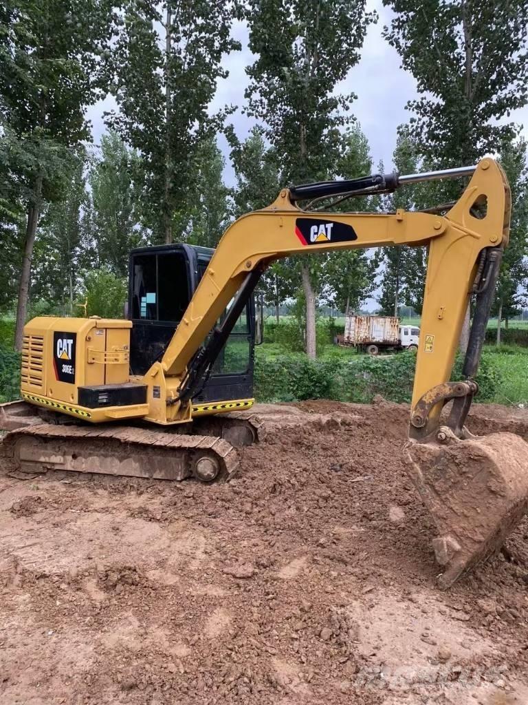 CAT 306E2 Miniescavadeiras