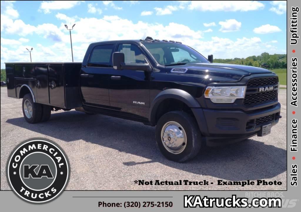 RAM 5500 TRADESMAN Pick up de caixa aberta