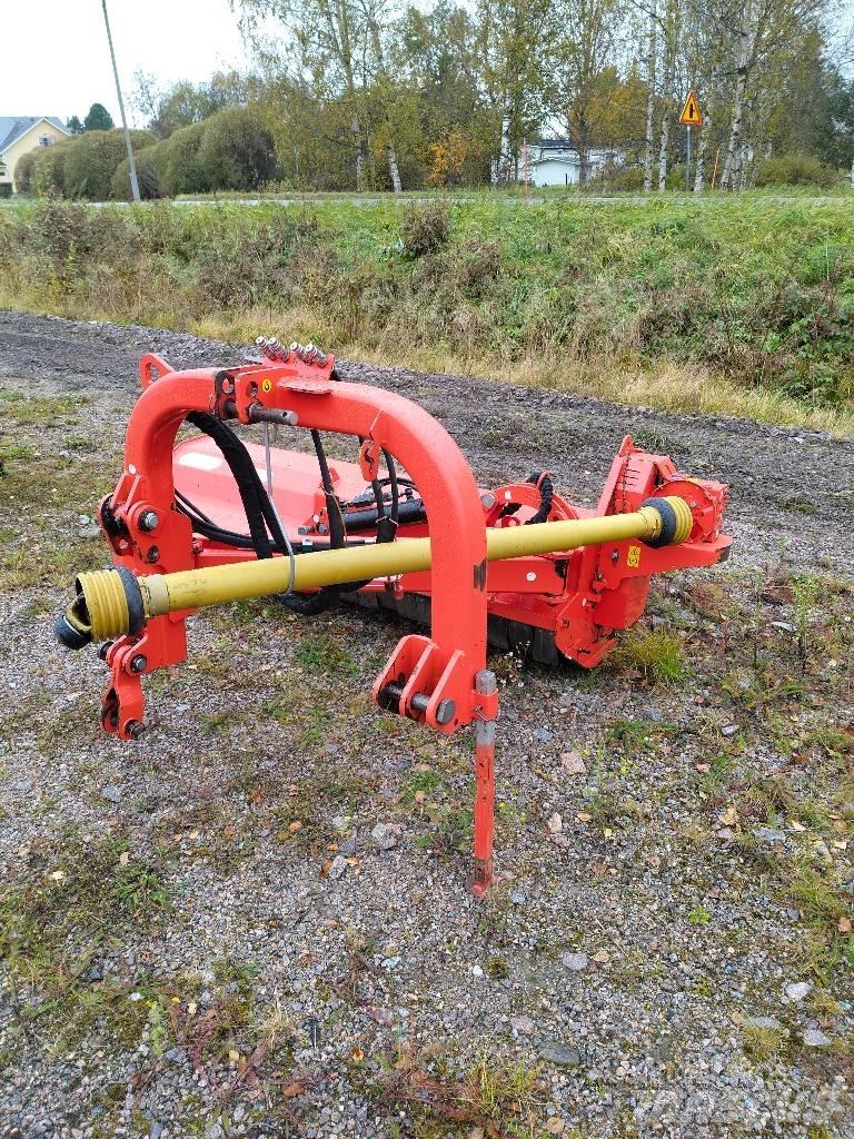 Maschio Giraffa 210 Gadanheiras e cortadores de folhas para pastos