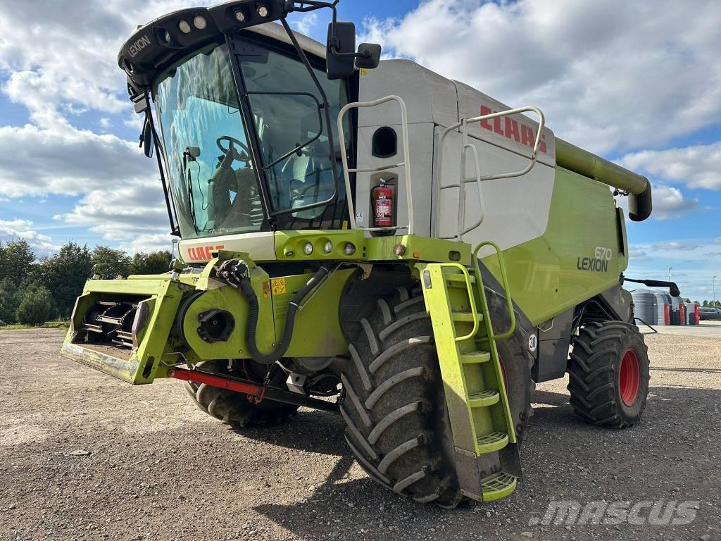 CLAAS Lexion 670 Ceifeiras debulhadoras