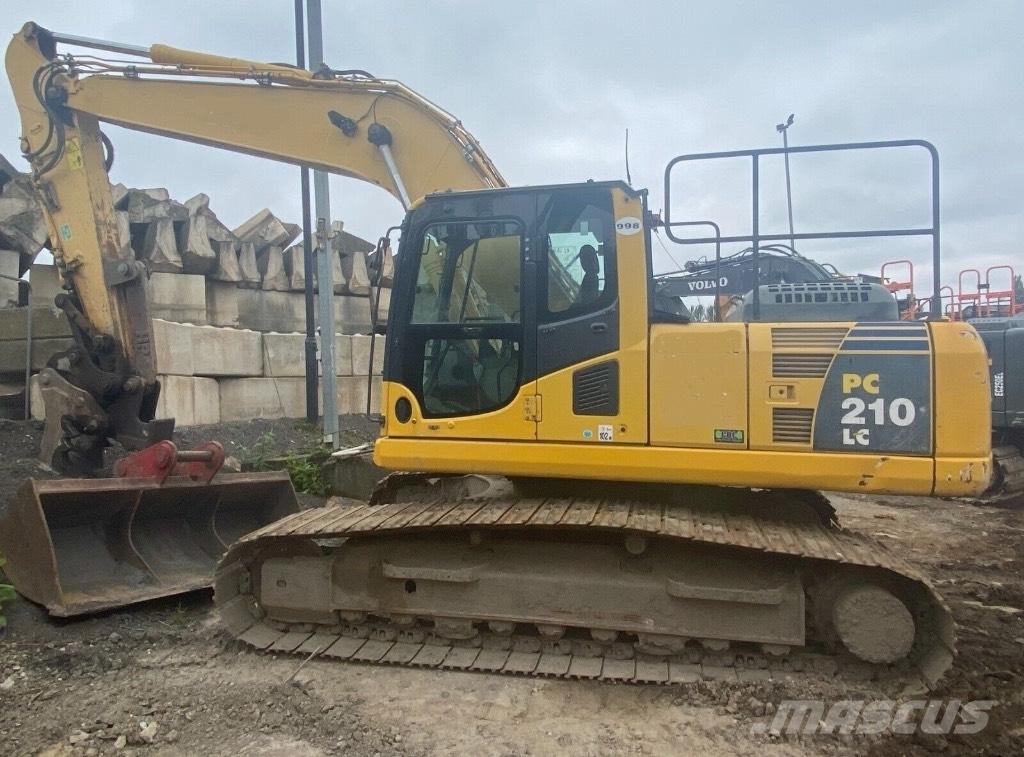Komatsu PC 210 LC Escavadeiras de esteiras