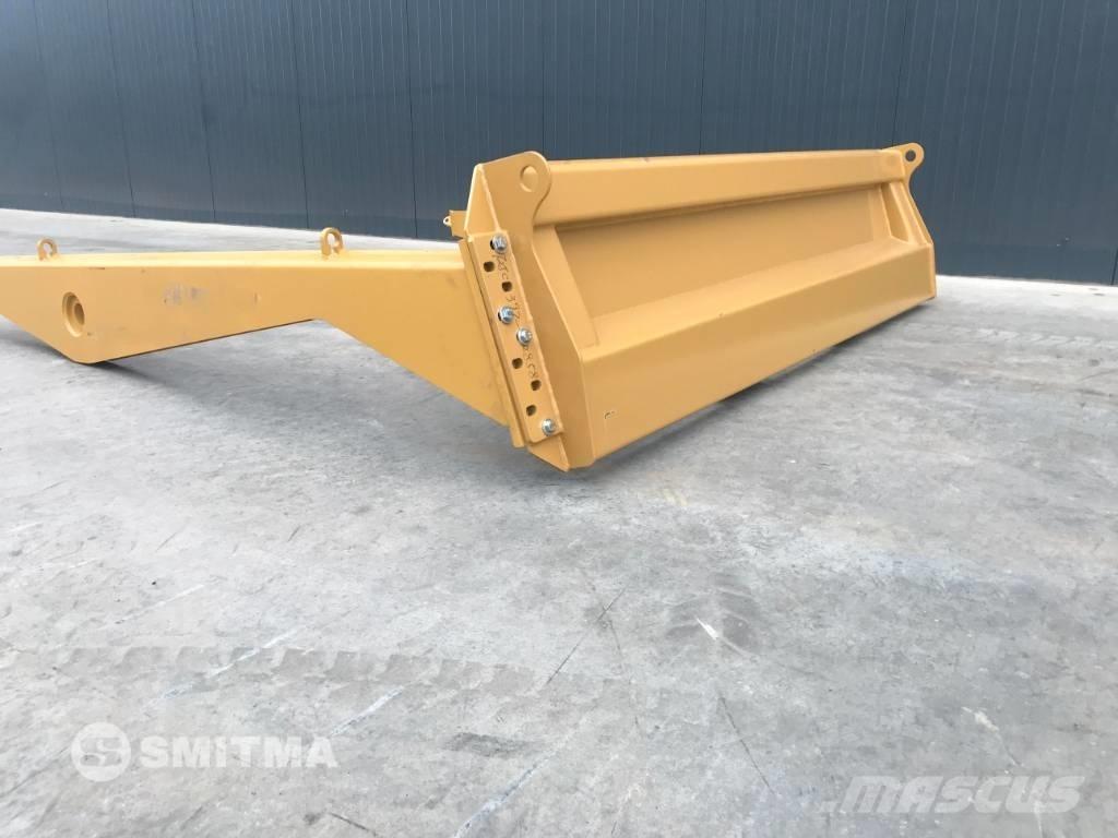 CAT 725 Portas traseiras