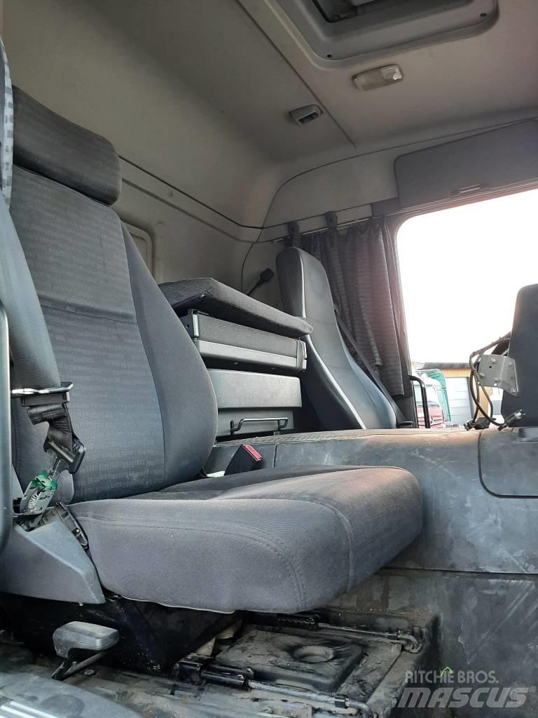 Scania P 420 Camiões porta-contentores