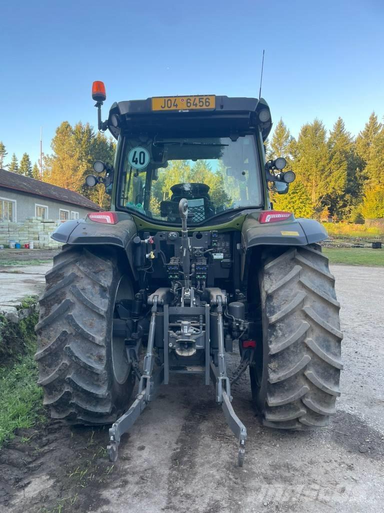 Valtra G 135 Tratores Agrícolas usados