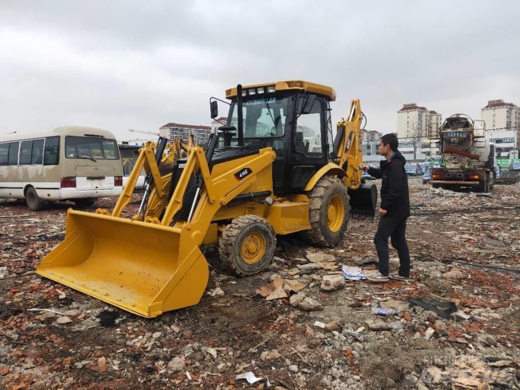 CAT 416 E Retroescavadeiras
