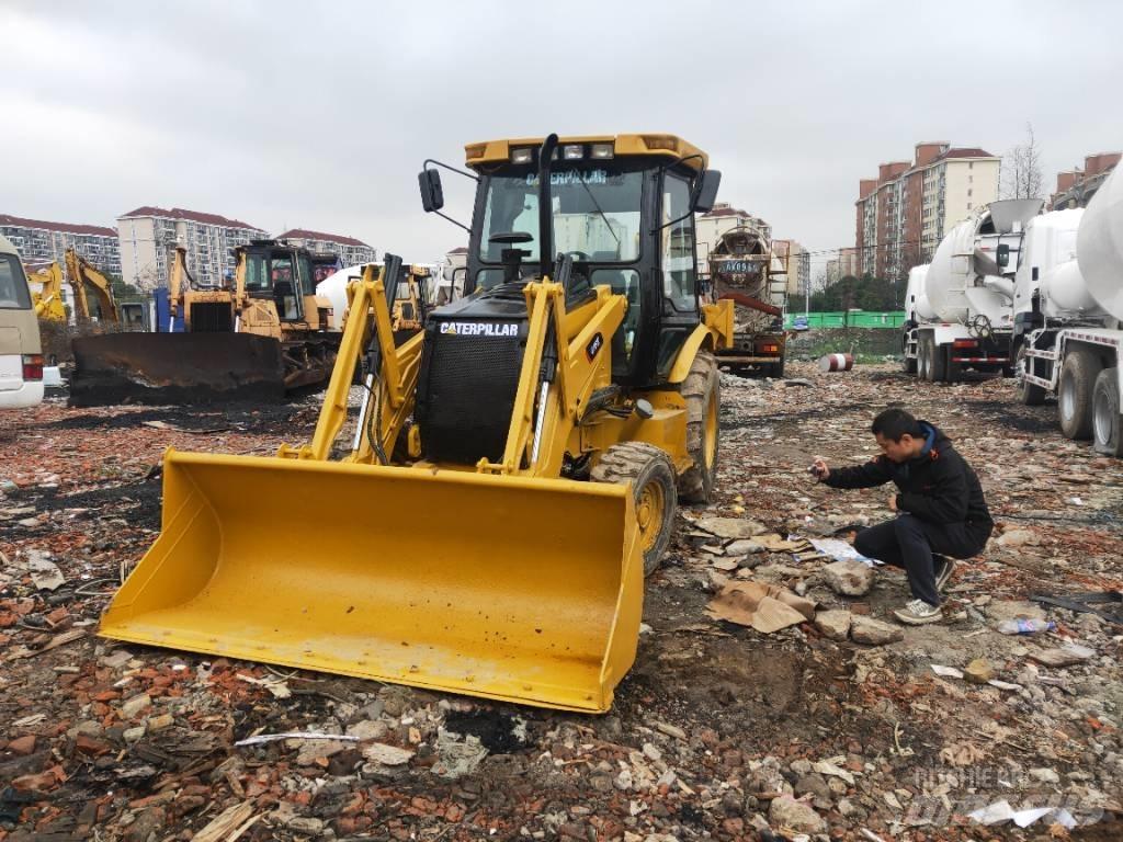 CAT 416 E Retroescavadeiras