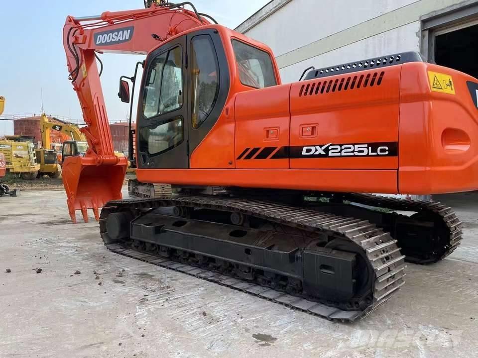 Doosan dx225 Escavadeiras de esteiras