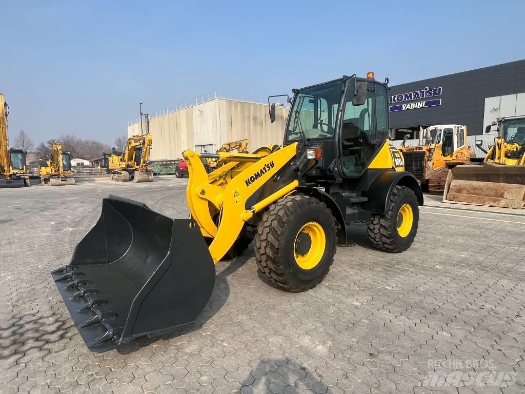Komatsu WA 100 M-5 Carregadeiras de rodas