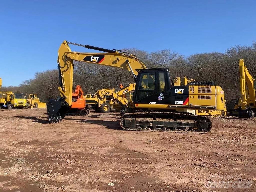 CAT 325 D L Escavadeiras de esteiras