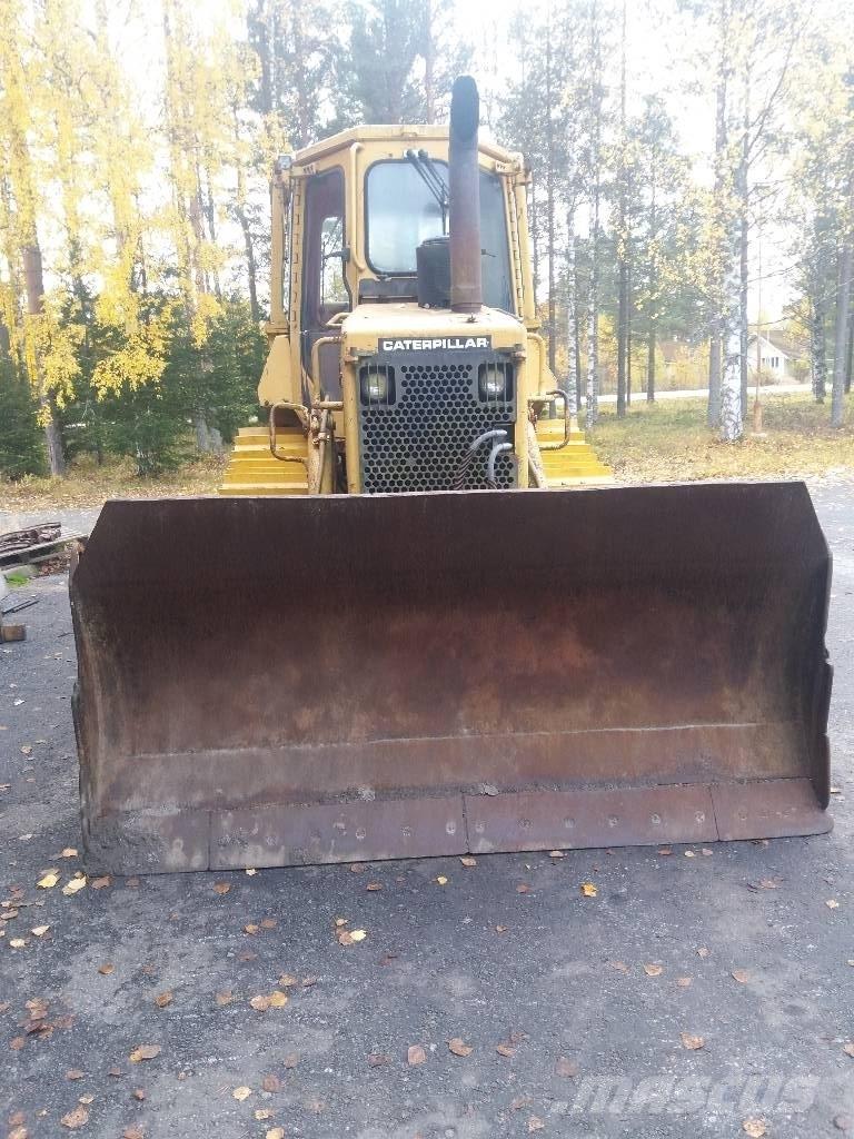 CAT D 4 H Dozers - Tratores rastos