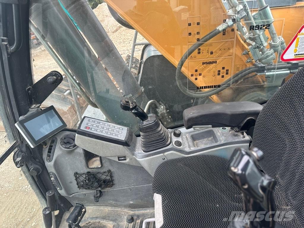 Liebherr R 922 Escavadeiras de esteiras