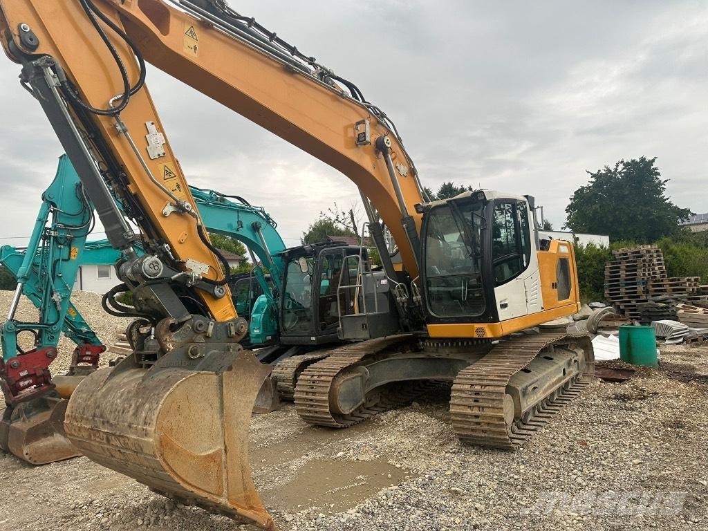 Liebherr R 922 Escavadeiras de esteiras