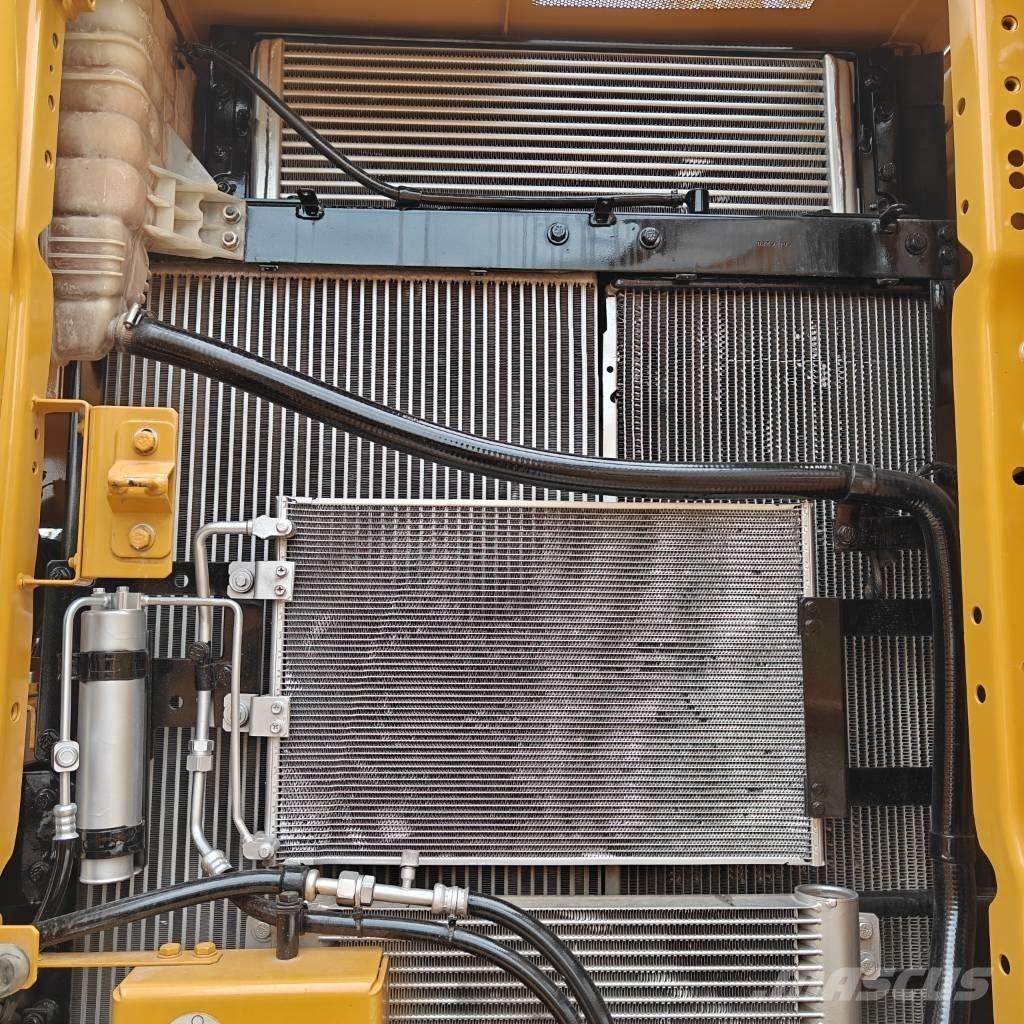 CAT 320 Escavadeiras de esteiras