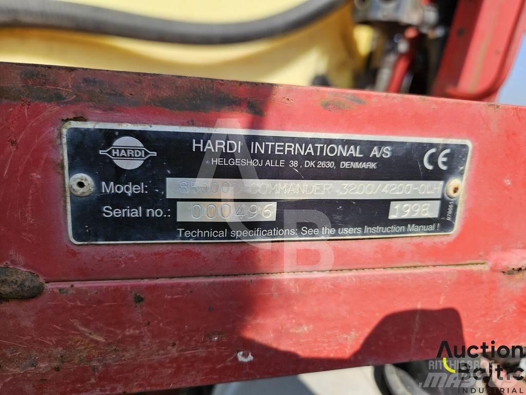 Hardi Commander Pulverizadores rebocados