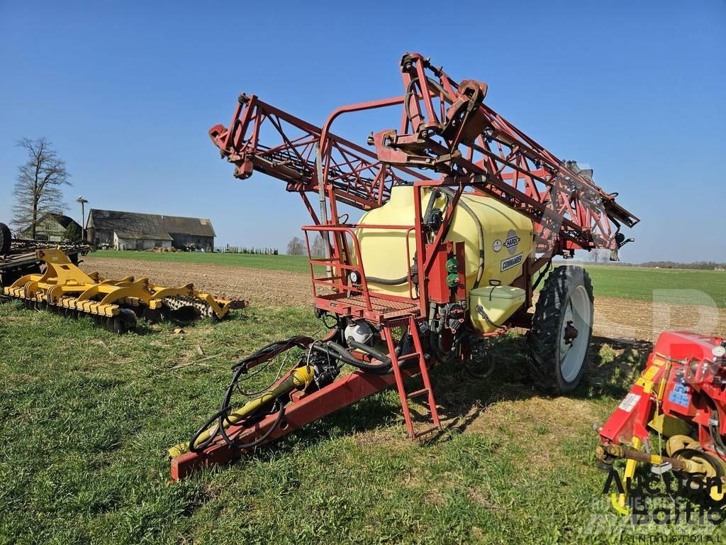 Hardi Commander Pulverizadores rebocados