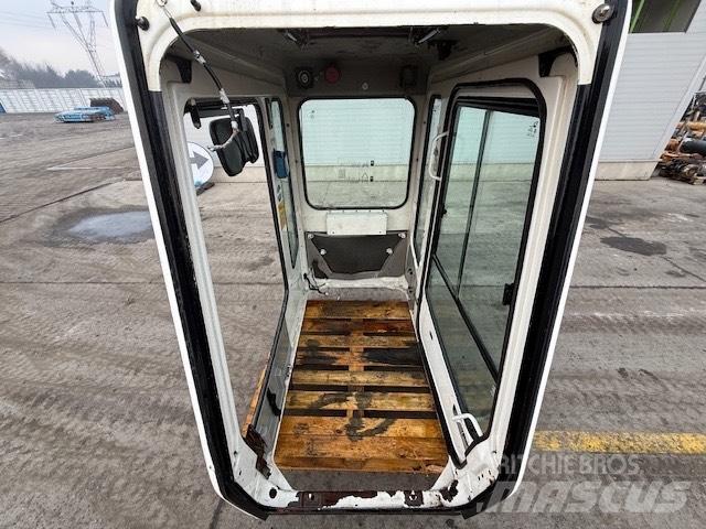 Liebherr R 944 B CAB Cabina