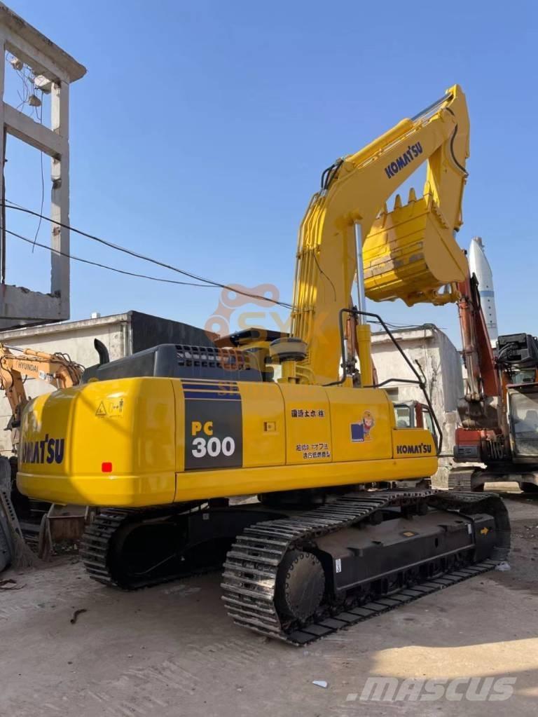 Komatsu PC 300 Escavadeiras de esteiras