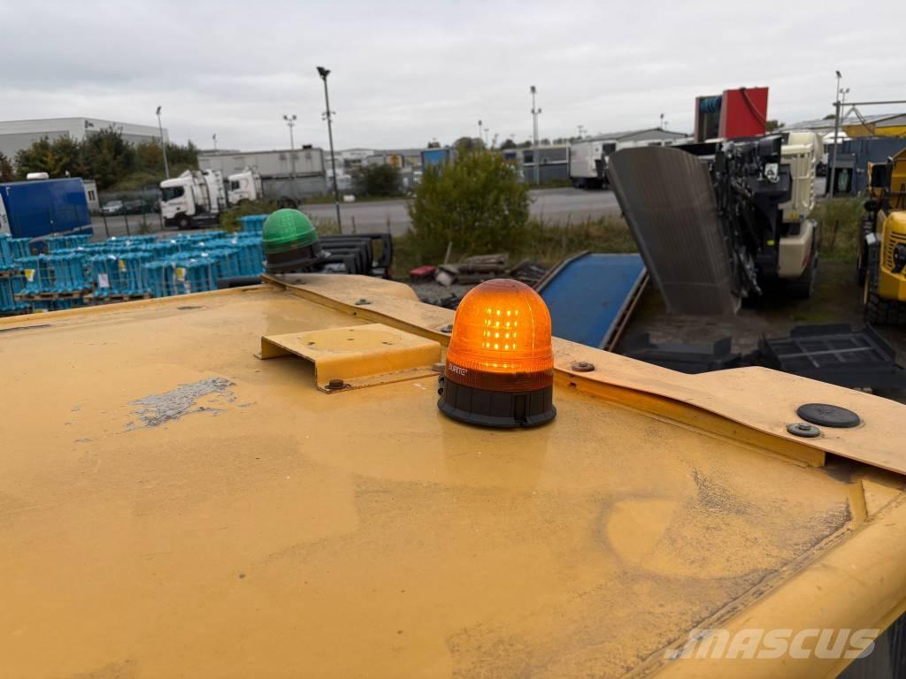 Komatsu HM300-3 Caminhões articulados