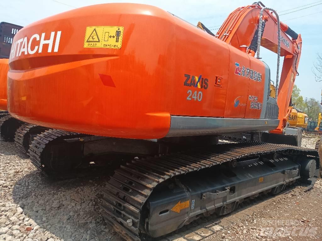 Hitachi ZX 240 Escavadeiras de esteiras