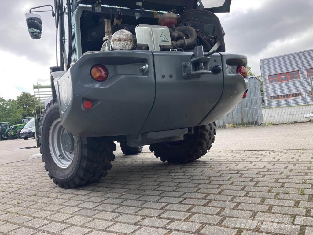 Kramer KL 35.8 T Manipulador telescópico