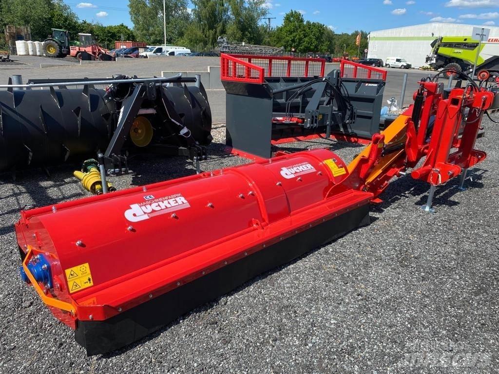 Dücker USM 26 Outros equipamentos de forragem e ceifa
